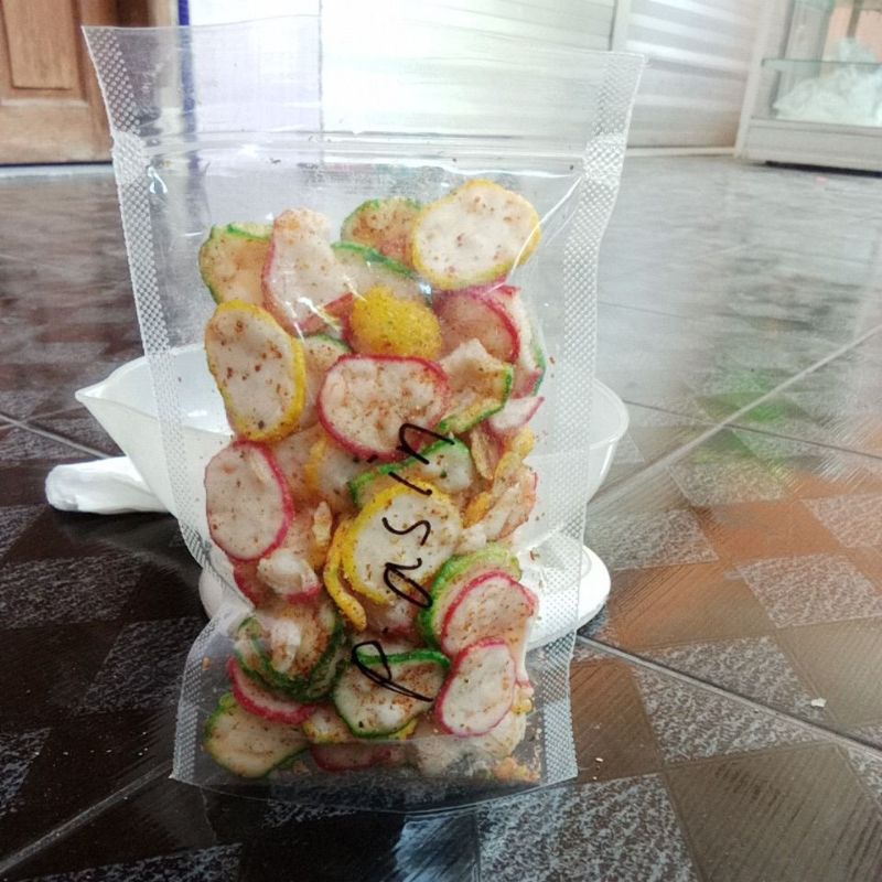 

krupuk warna warnipedas asin