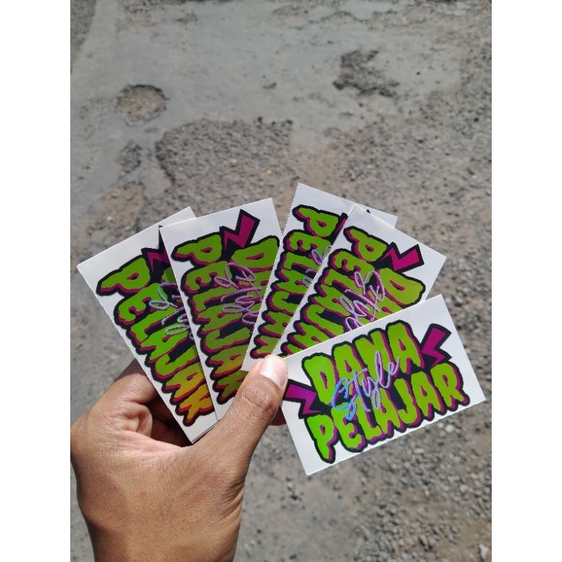 

STIKER DANA PELAJAR STYLE