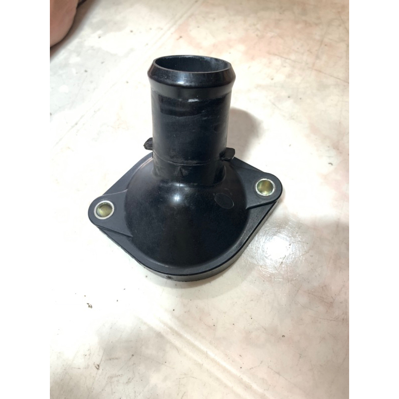 ORIGINAL water Inlet radiator vios limo tutup thermostat Vios altis limo yaris