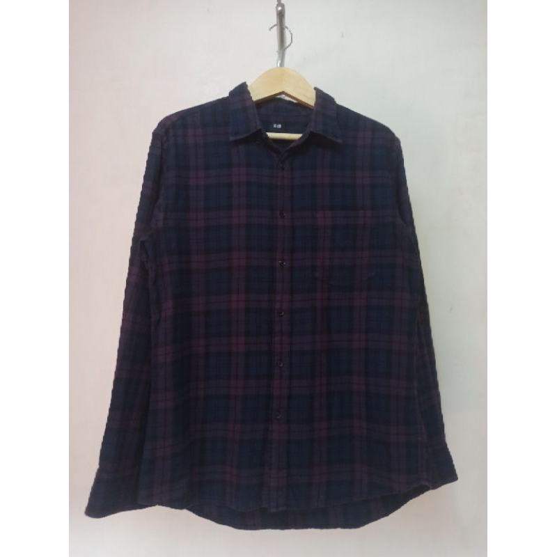 [Flannel Uniqlo] Kemeja Flanel Plaid Long Sleeve Shirt Ungu Size L / M