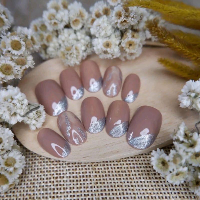 Aynails | Kuku palsu nude mix glitter silver