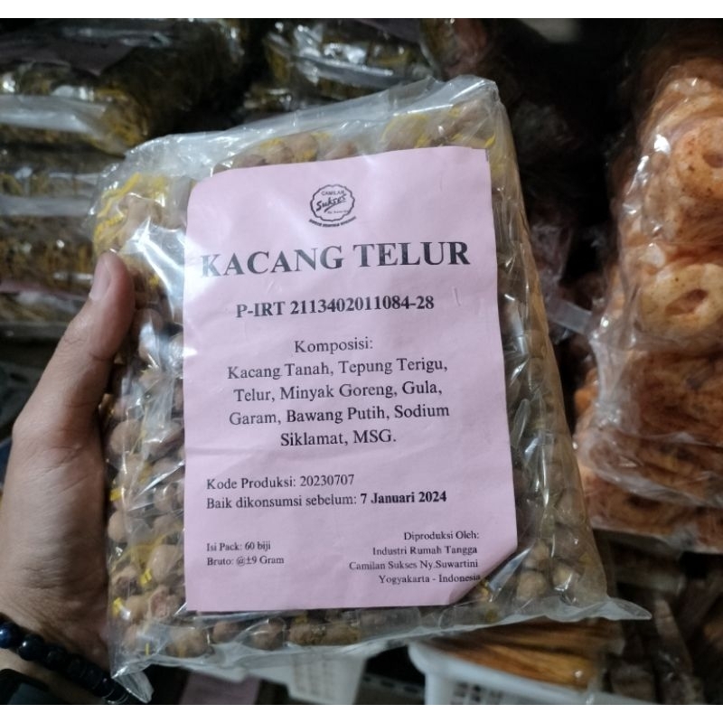 

KACANG TELOR / TELUR CAMILAN SUKSES KEMASAN MINI (1 PACK ISI 60 X 9 GR)