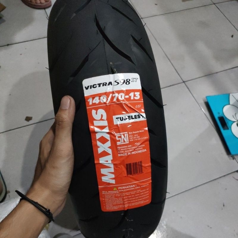 Ban maxxis 140/70-13 VICTRA tubeless