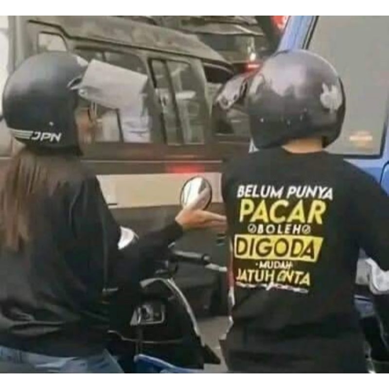KHUSUS JOMBLO  KAOS BELUM PUNYA PACAR MUDAH JATUH CINTA