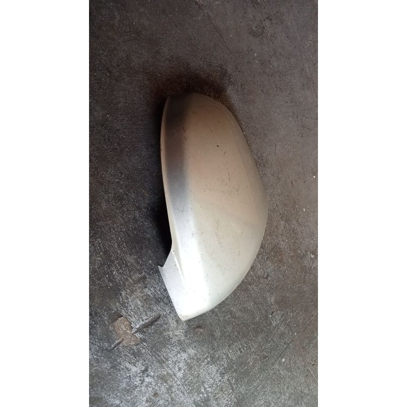cover spion Toyota Avanza Veloz tahun 2012-2018 sebelah kanan
