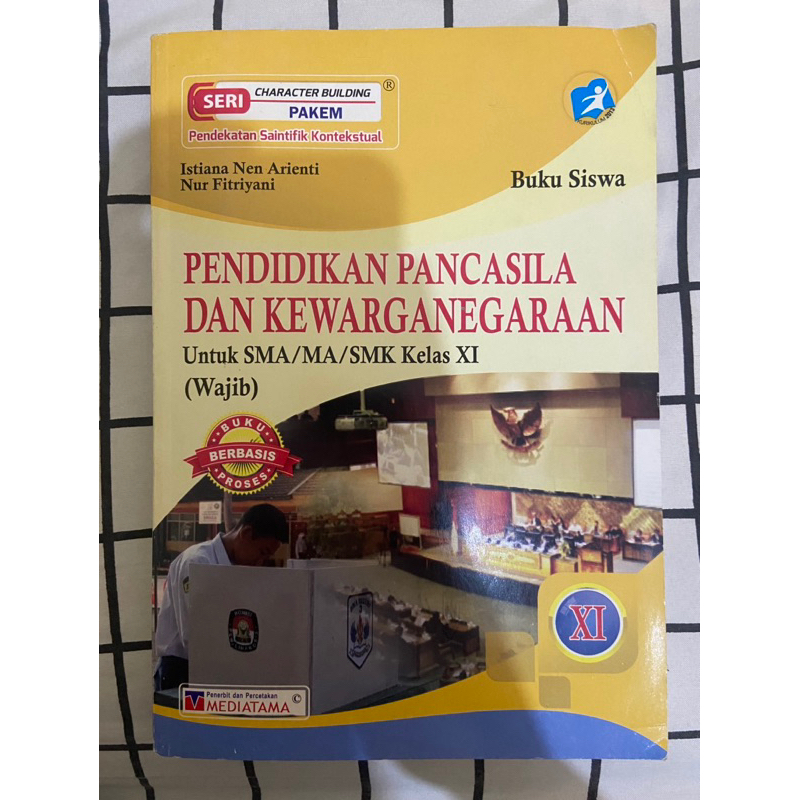 BUKU PAKET PKN / PPKN MEDIATAMA SMA KELAS 11/ KELAS 2 SMA