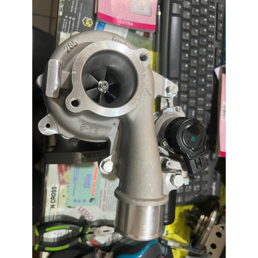 turbocharger turbo fortuner vnt hilux 2500 cc sesuai foto
