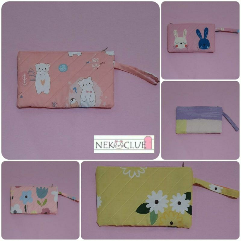 

Pouch Katun Lapisan Busa ukuran 21 × 12 cm (tempat pensil, tempat make up, tempat handphone)
