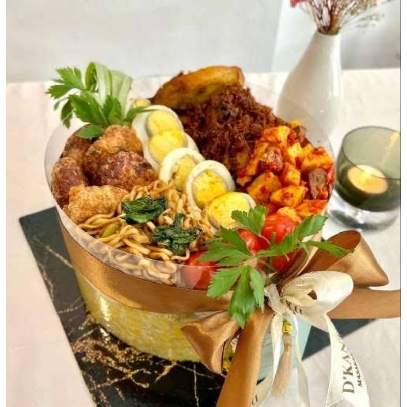 Cake Ultah ,Tart nasi kuning , Cake Nasi Kuning, Noodle Brithday / Mie Ultah / Mie Ulang Tahun / Cak