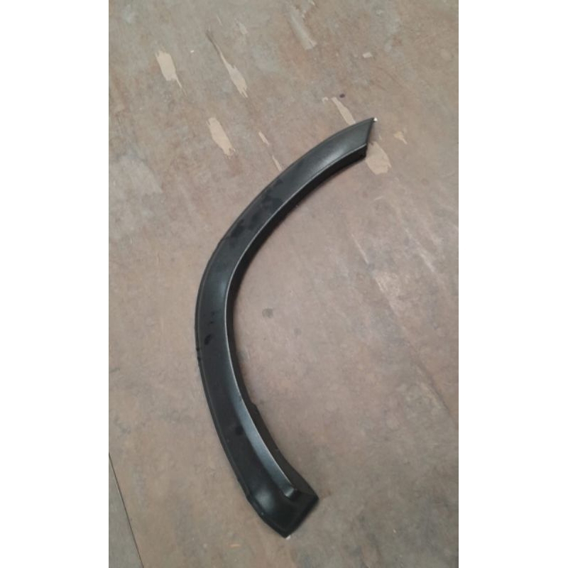 Over Fender Nissan Xtrail T30 depan kanan bagian fender