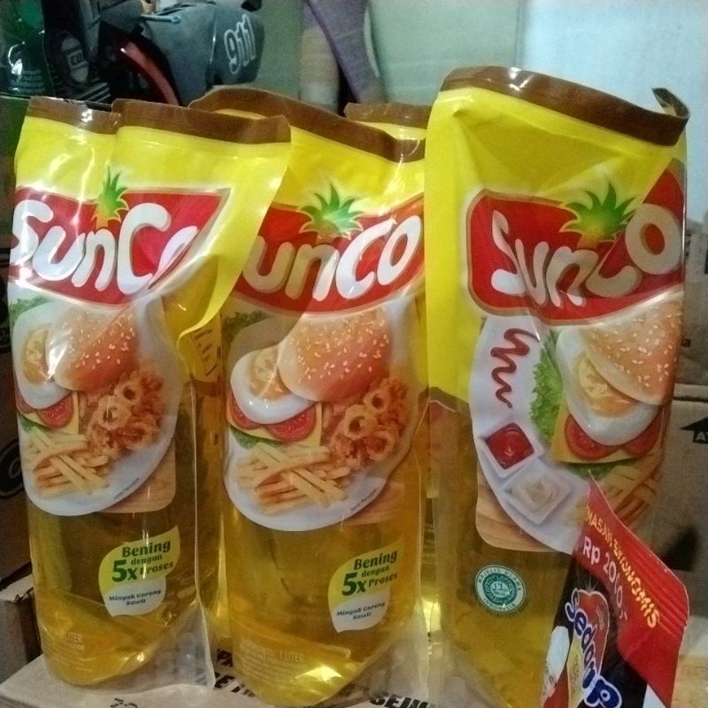 

MINYAK SANCO 2 LITER