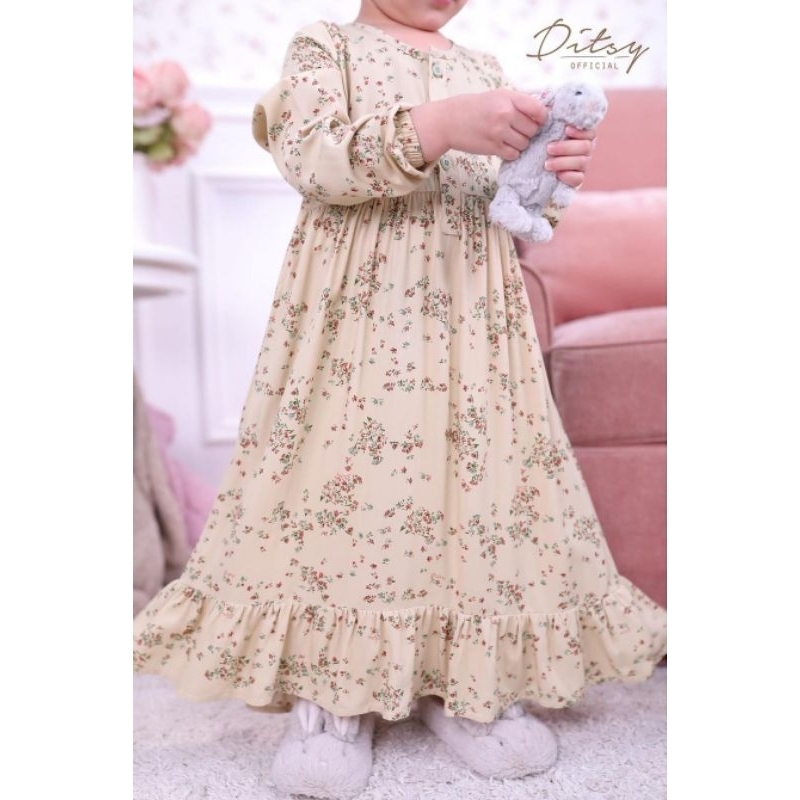 Ditsy little cecily cream NG size 7