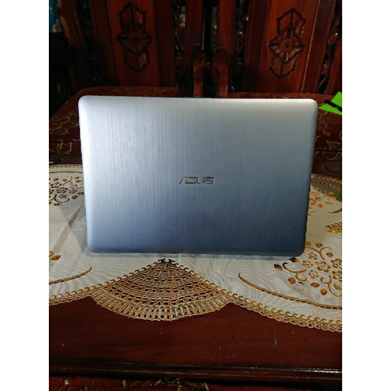 Laptop notebook Asus X441b AMD A4-9125 Second