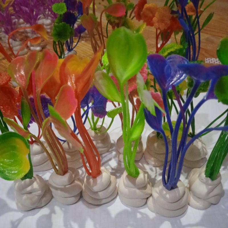 Hiasan aquarium plastik daun teratai bulat dan teratai love