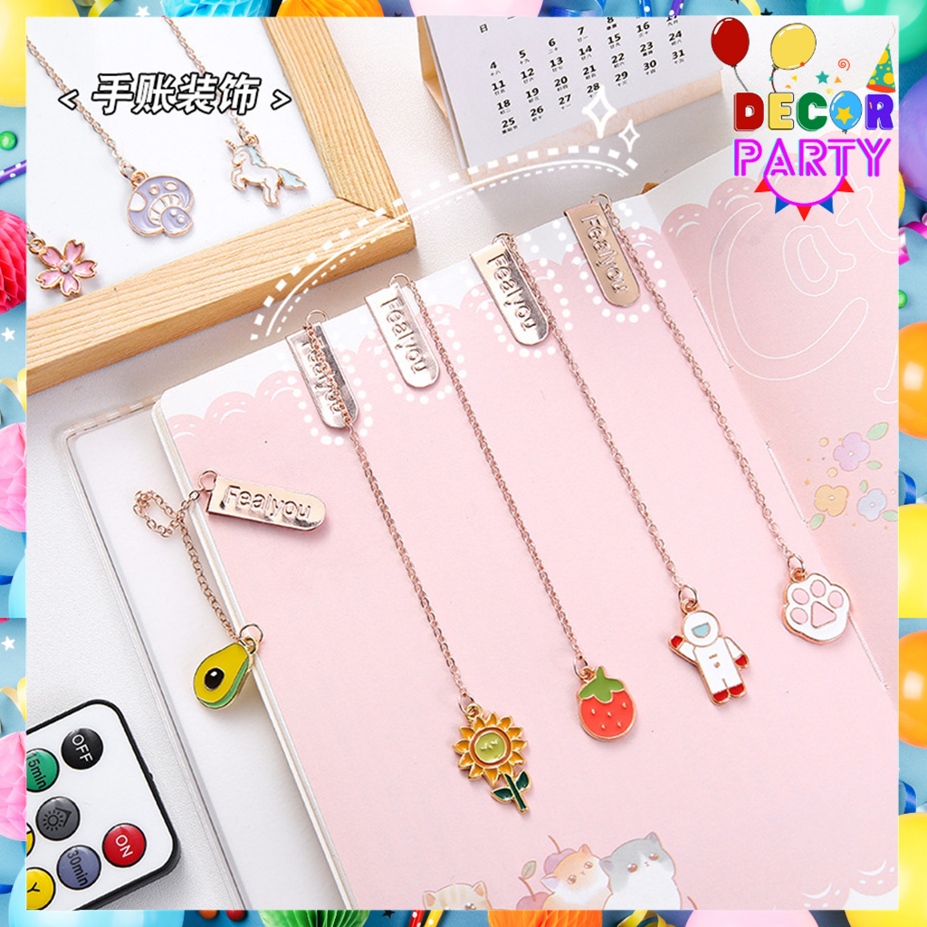 

DP Pembatas Buku Karakter Kartun Lucu Penjepit Buku Dengan Liontin Bahan Metal Bookmark Paper Clip Besi Motif Cartoon