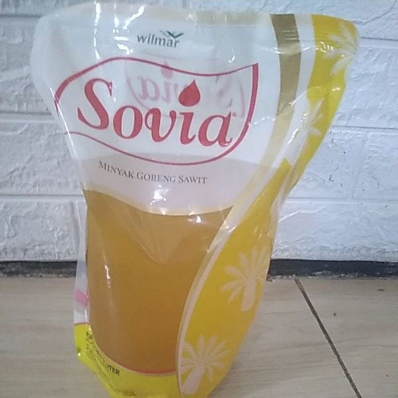 

DISKON 50 % DI LIVE JAM 8 MALAM, MINYAK GORENG SOVIA 2 LITER