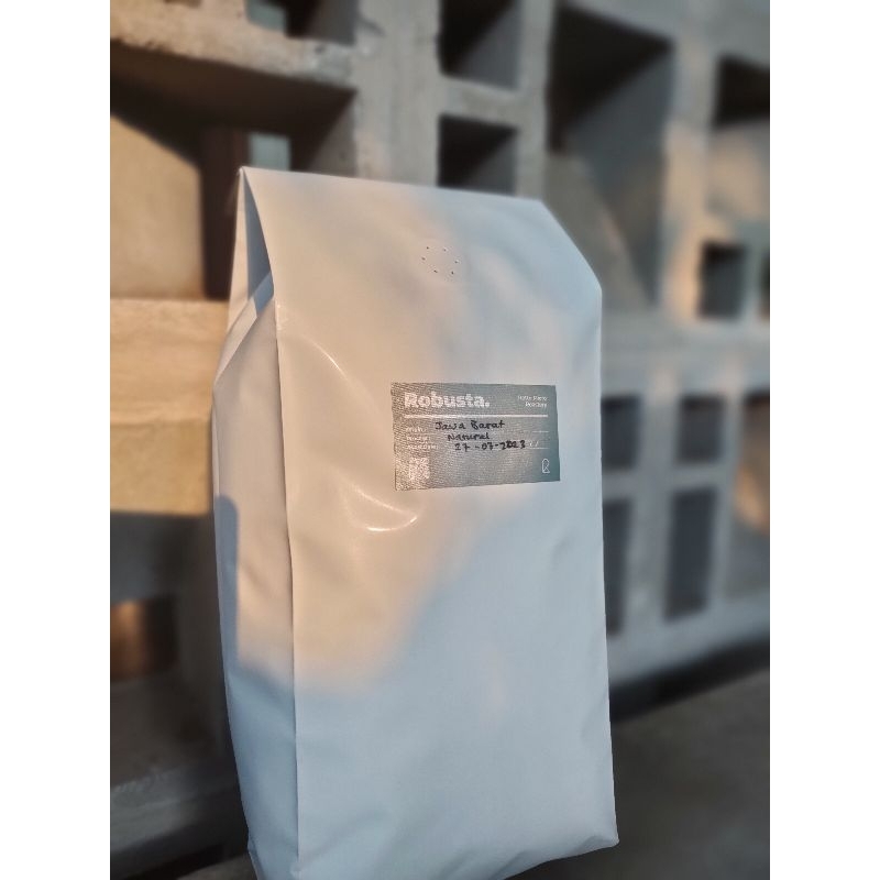 

Biji Kopi Robusta Jawa Barat 1 kg