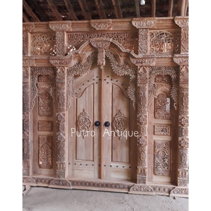 Gebyok 3 Meter Kombinasi Kaligrafi