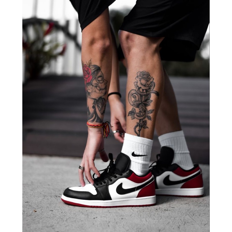 Nike Air Jordan 1 LOW "Black Toe"