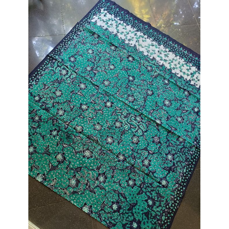batik tulis lasem hijau pinggiran