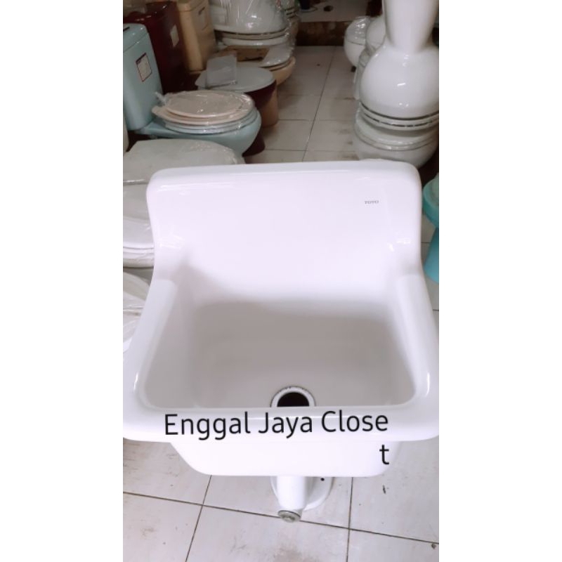 Toto Service sink Sk 322