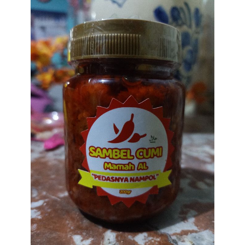 

Sambal Cumi dan chili oil(lebih banyak chilinya daripada oilnya)