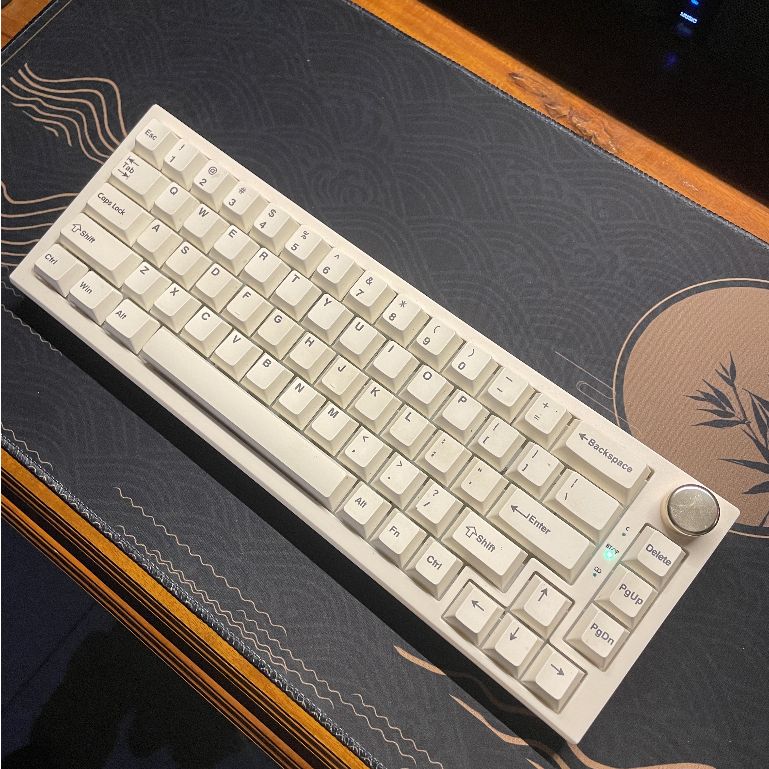 Fantech Maxfit 67 Gateron Milky Yellow nego