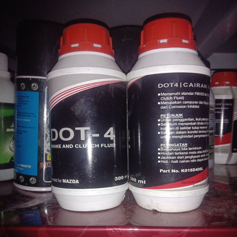 Minyak rem mazda genuine part brake cleaner dot 4 @300ml