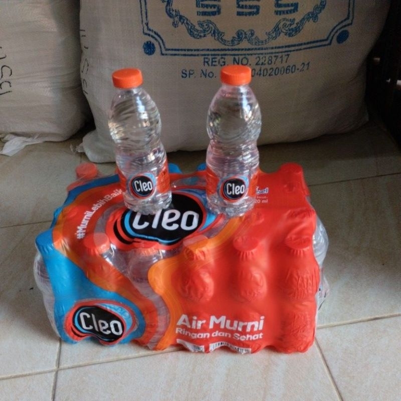 

Cleo 220 ml 1 pak (isi 24 botol)