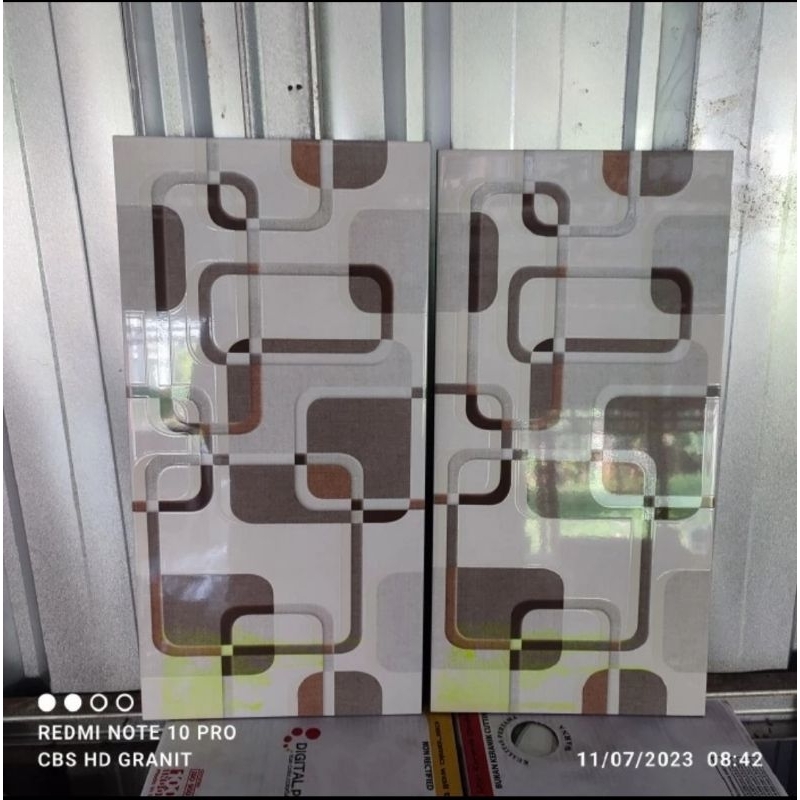 Keramik ikad 30x60 ikad A711