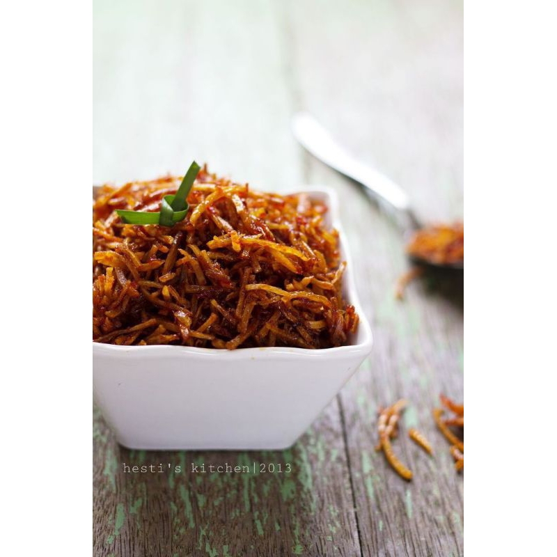 

keripik kentang mustofa