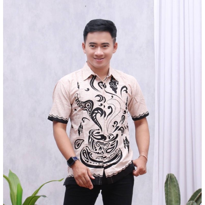 batik kemeja pria dewasa lengan pendek/pakaian pria warna hitam/baju batik