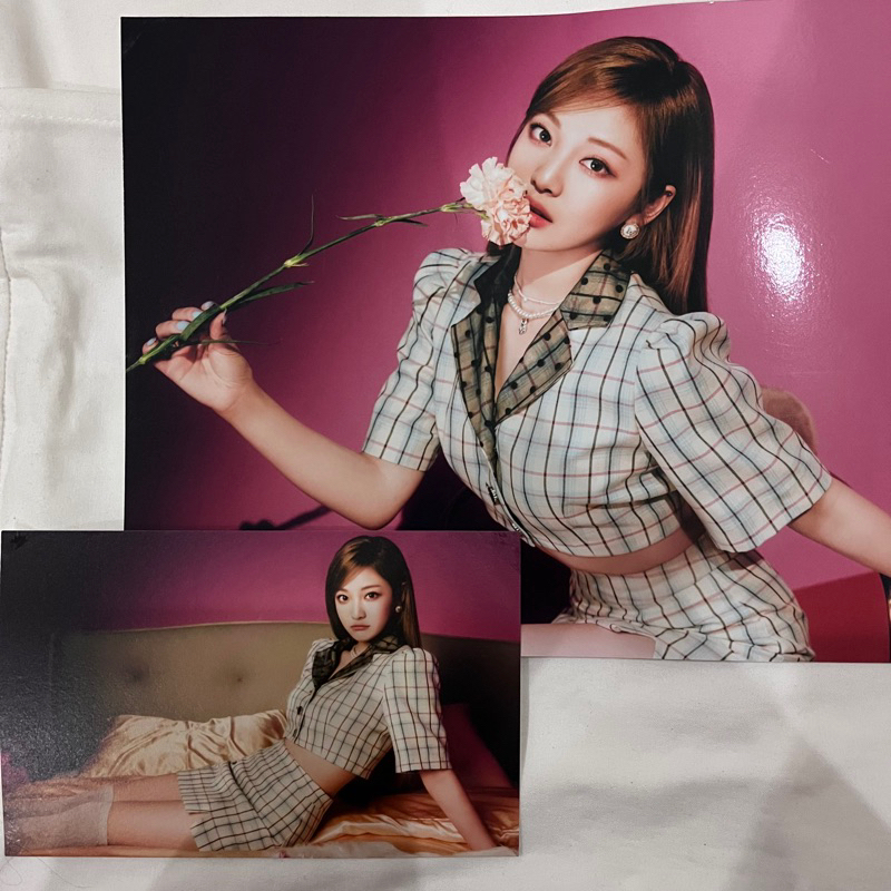 {PRELOVED}OFFICIAL AESPA NINGNING POSTCARD AND POSTER