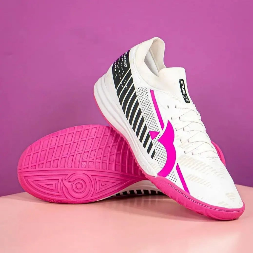 Ortuseight Sepatu Futsal Catalyst Liberte Fg White Black Ultra Ortuseight Catalyst liberte In White 