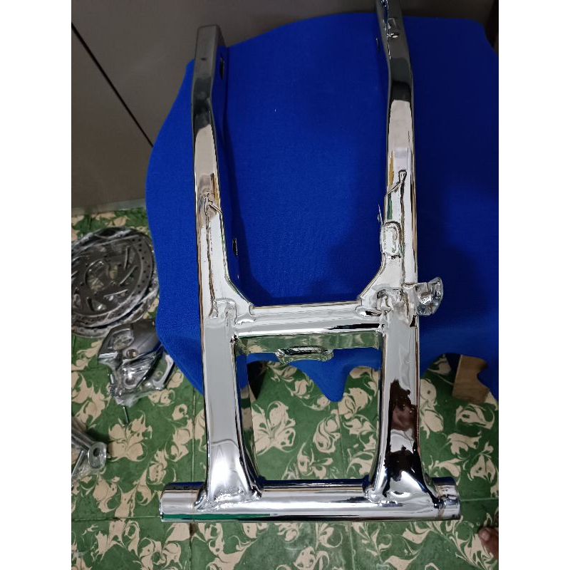 Swing Arm Scorpio Chrome