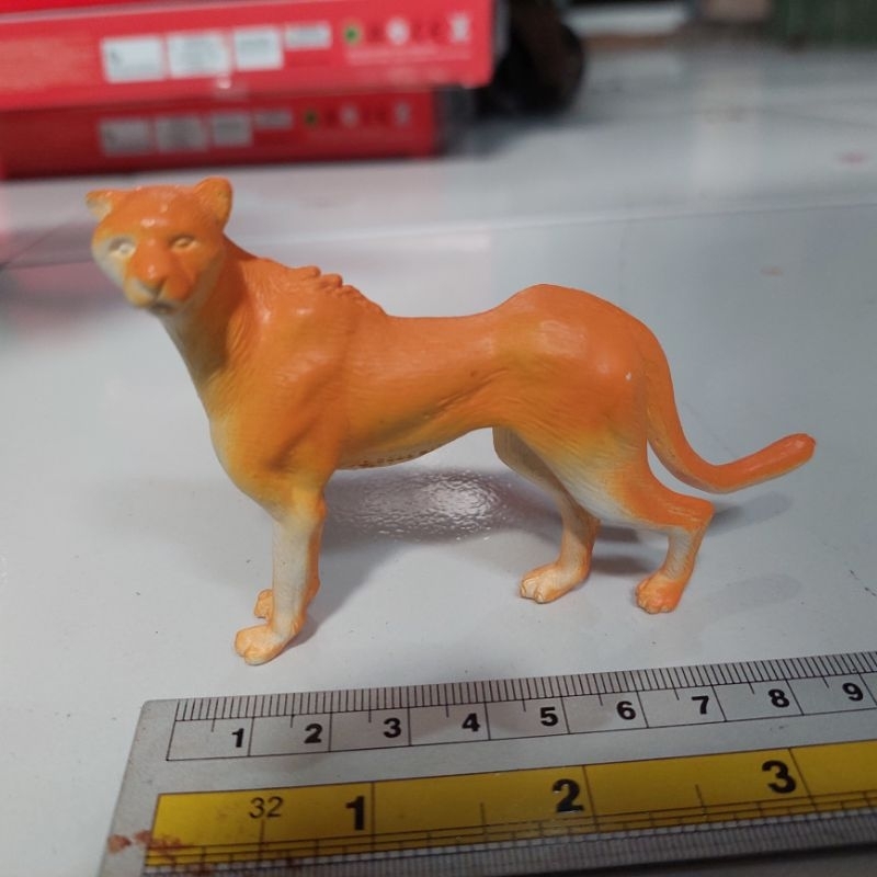 mainan miniatur hewan kucing hutan bahan karet