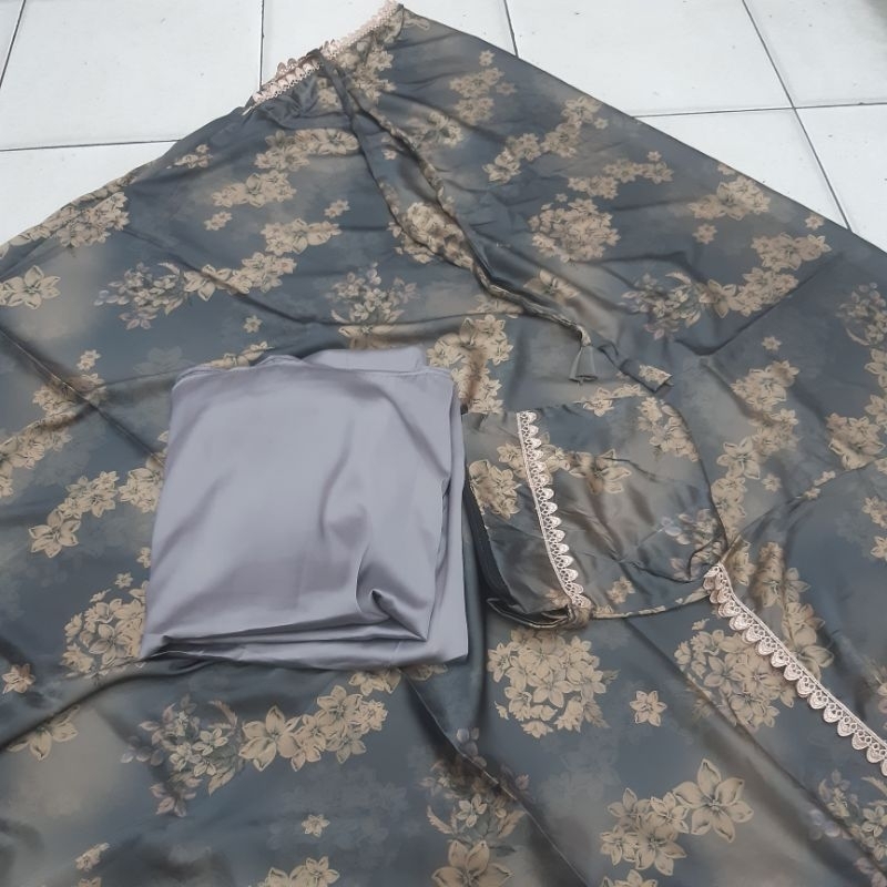 MUKENA sutra  SILK PREMIUM ORI MUKENA SILK ARMANI motif terbaru
