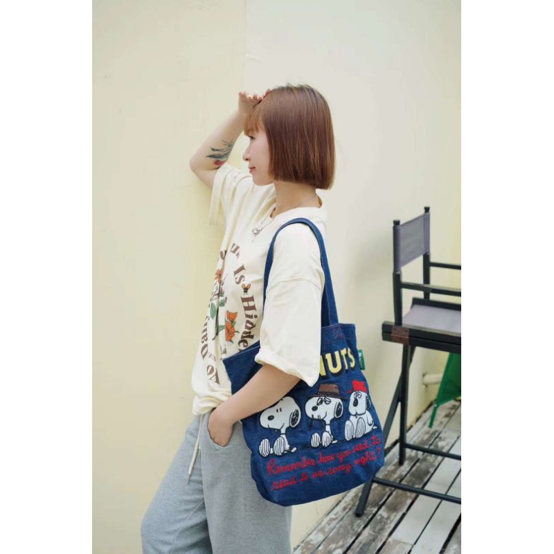 Tote Bag Wanita Denim Jeans Snoopy Tas Wanita Fashion Import *PEANUTS A038