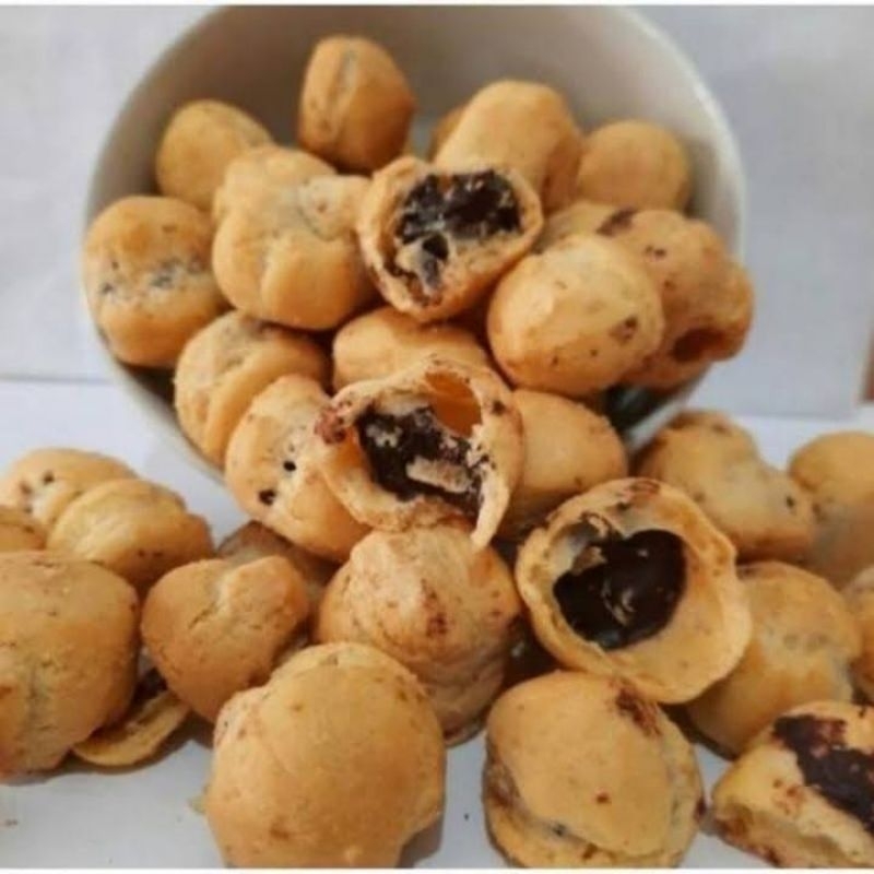 

Kue Soes Kering Isi Coklat 200gr