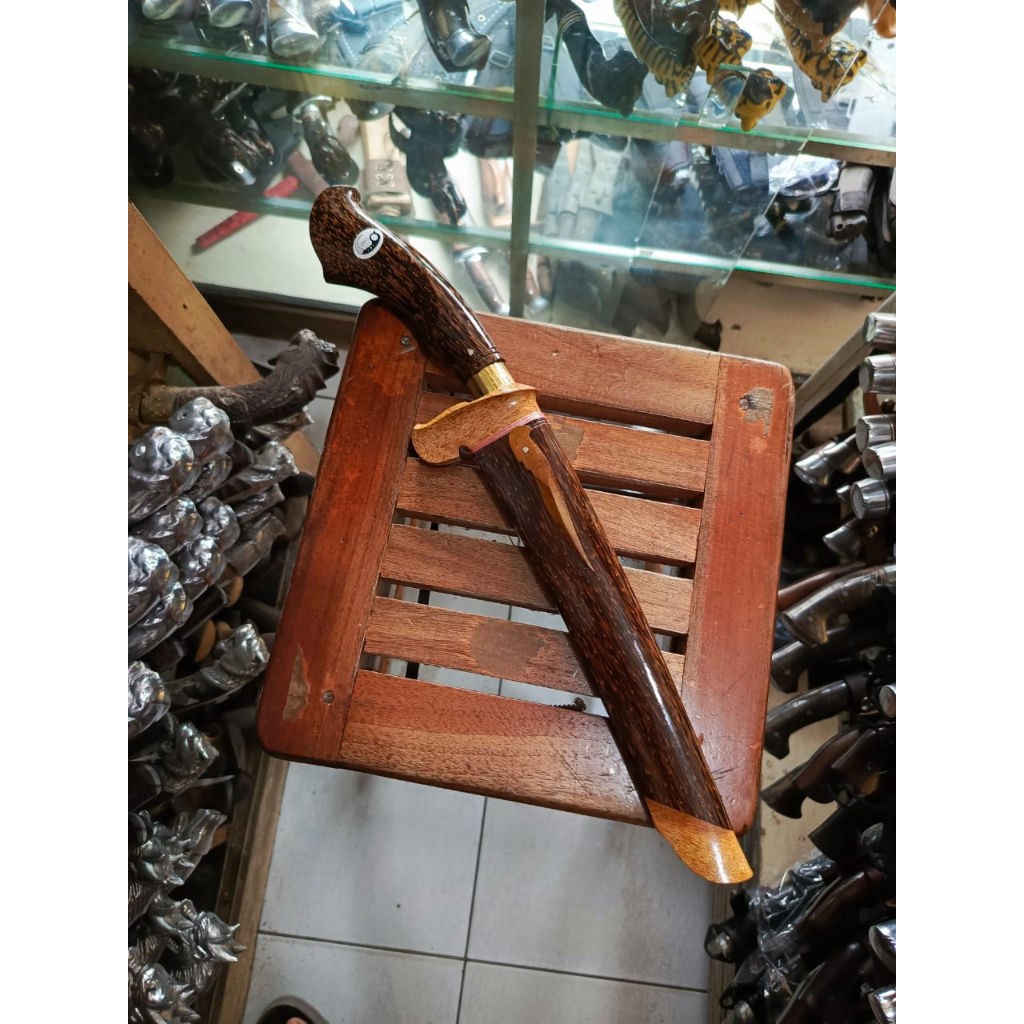 Pisau Sembelih Ruyung Baja Per