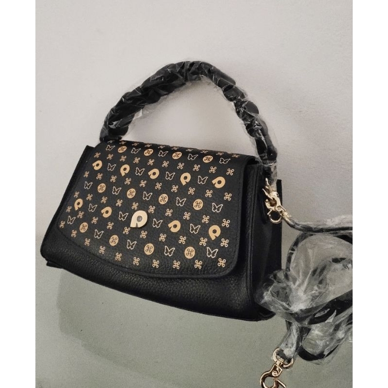 Papillon K3416 Hitam