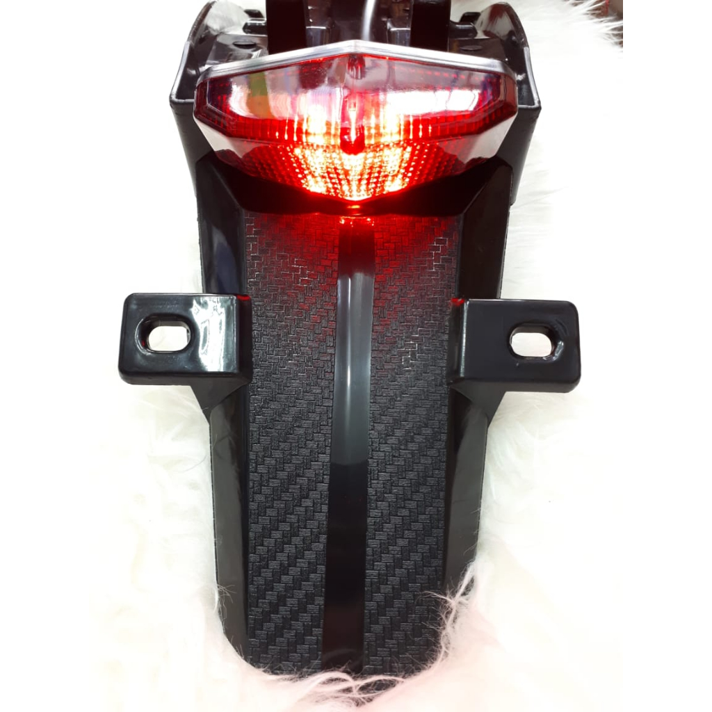 Undertail spakbor kolong plus lampu stop dan sen motor CRF 150