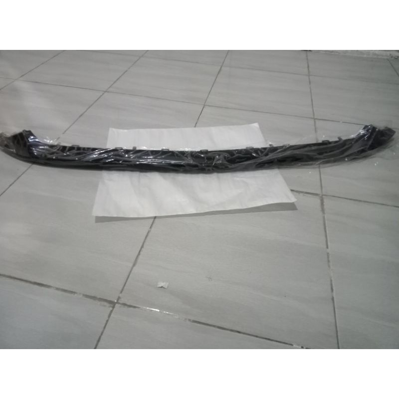 LIST GRILL ATAS WULING ALMAZ RS