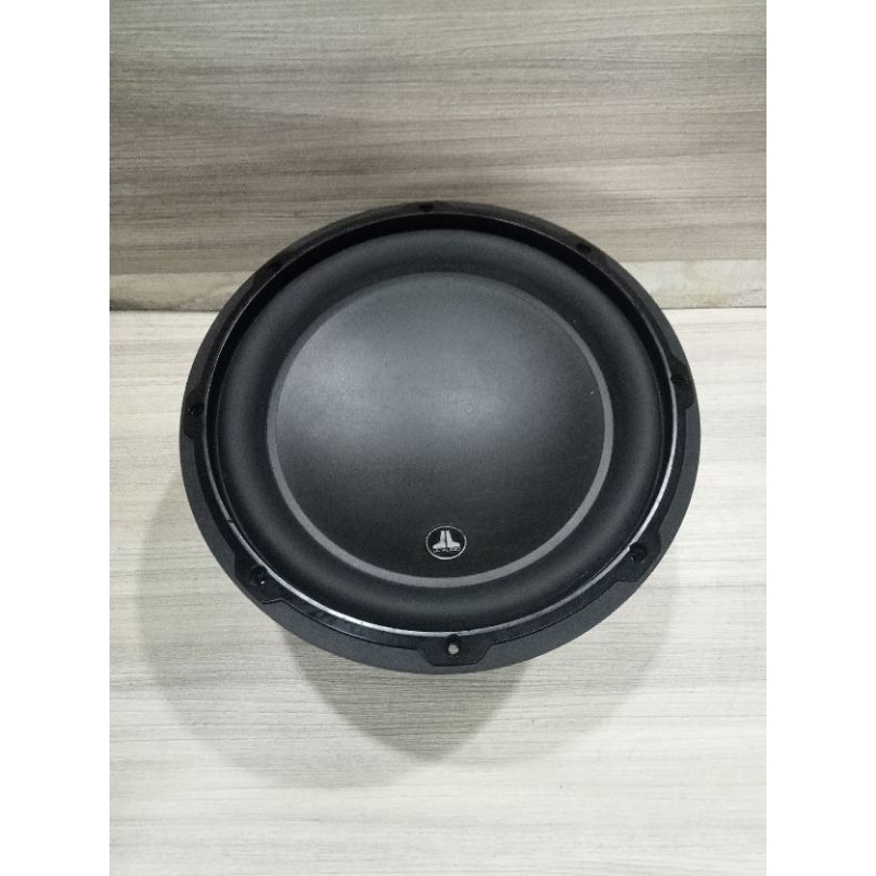 subwoofer jl audio 10w3v3