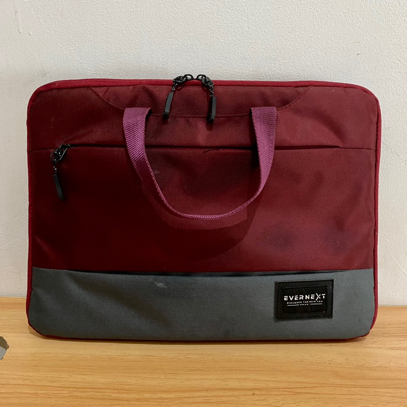 Preloved Evernext Tas Jinjing Laptop Soft Case Laptop Macbook Asus HP Dell Pelindung Laptop 14" Cove