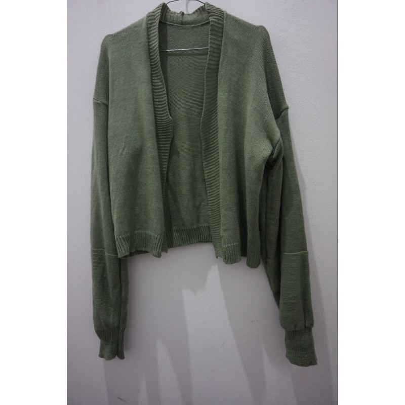 Preloved Cardigan Rajut Crop