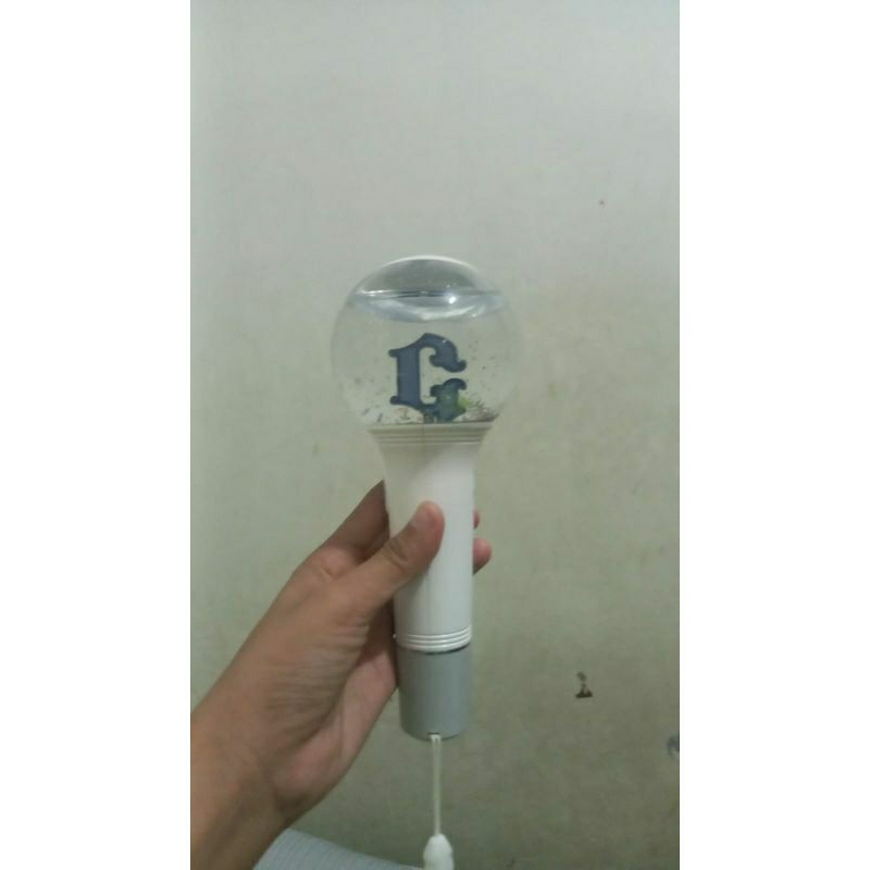 PRELOVED GFRIEND LIGHTSTICK VER 1 (YUGUBONG)