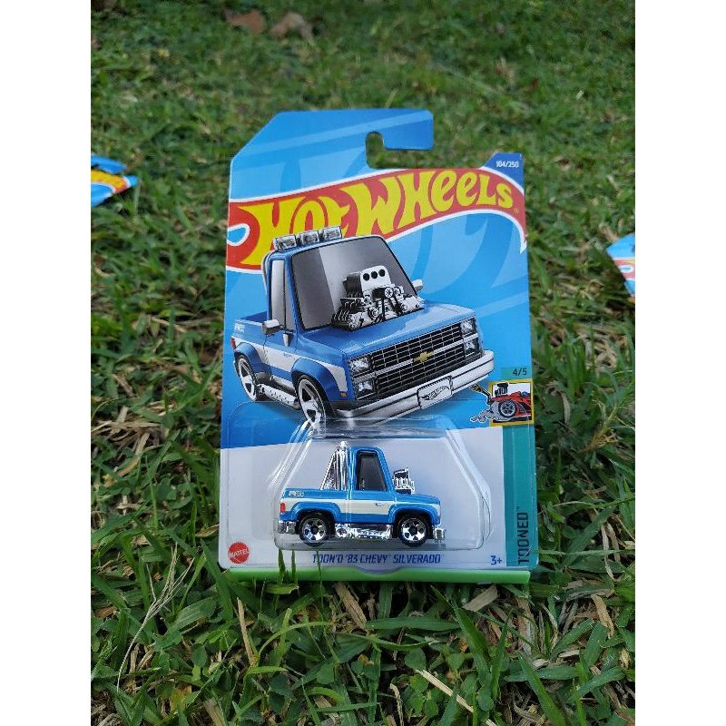 hotwheels chevy silverado tooned original mattel