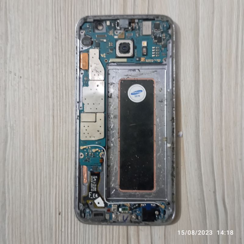 Mesin Samsung Galaxy S7 edge SM-G935FD hidup unit