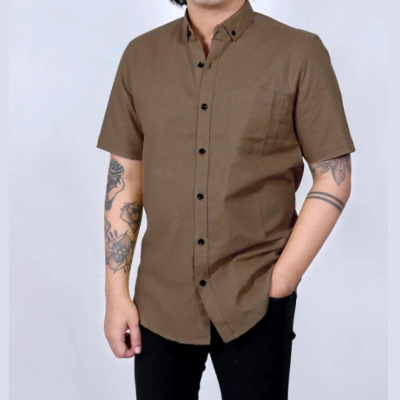Kemeja Polos Pria Lengan Pendek Warna Coklat Milo Bahan Katun Model Reguler